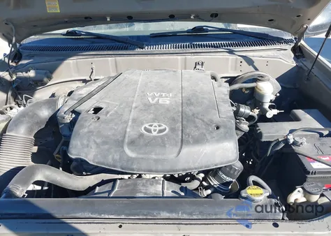 2005 Toyota Tundra from USA, damaged, VIN 5TBJU32115S444839